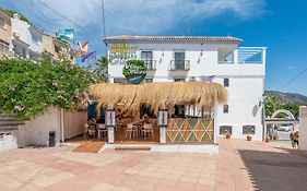 Apartamentos Playamaro